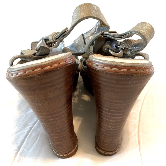 COACH Mallorie Leather Wedge Size 10B - Picture 3 of 8